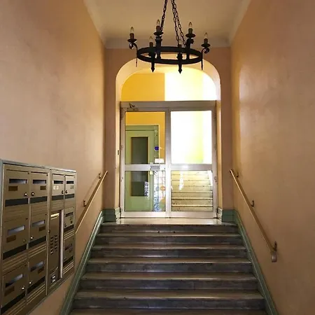 Vue Jardins Bioves Spacieux 2 Pieces 52m2 En Hypercentre *